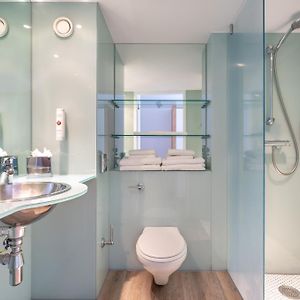 Standard Zimmer mit zwei Einzelbetten